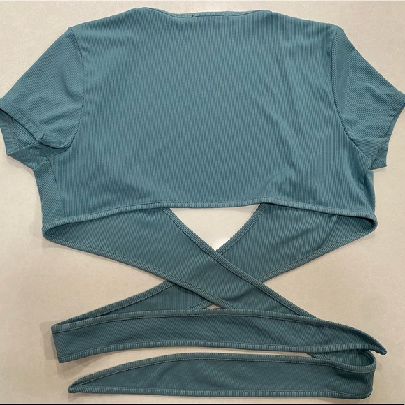 Shein strappy top size M - Picture 2 of 3